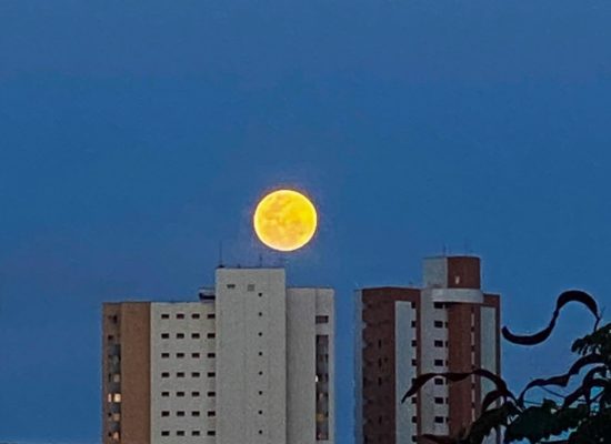 Full Moon over Fortaleza pic was taken from Refúgio Hostel Fortaleza & Pousada.
